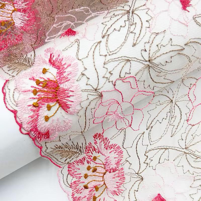 Encaje de tul bordado floral 21 cm