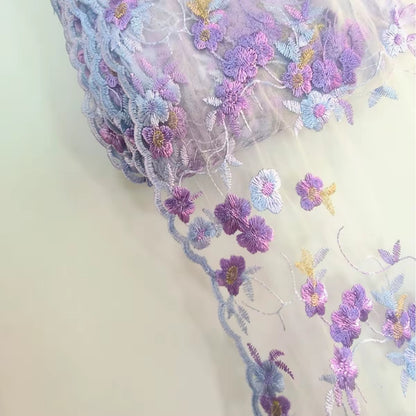 Acabado de adorno de encaje floral multicolor de alta calidad
