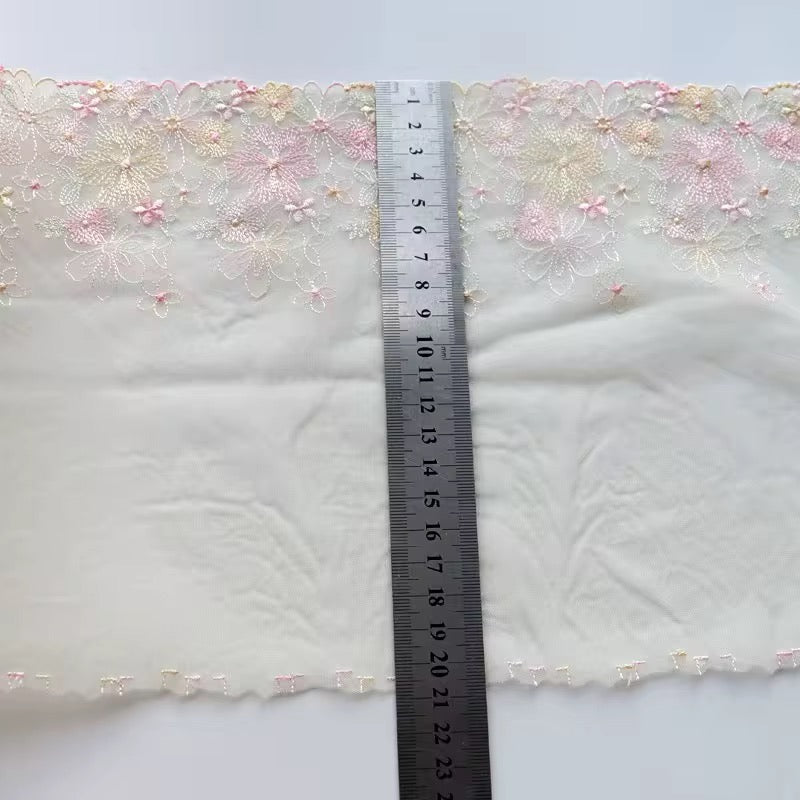 Encaje bordado amarillo pastel soluble en agua con diseño floral, 20.5 cm de ancho
